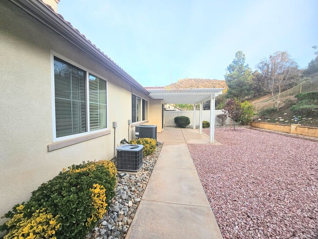 Building Photo - Pets welcome. Greer Ranch! An Exclusive Gu...