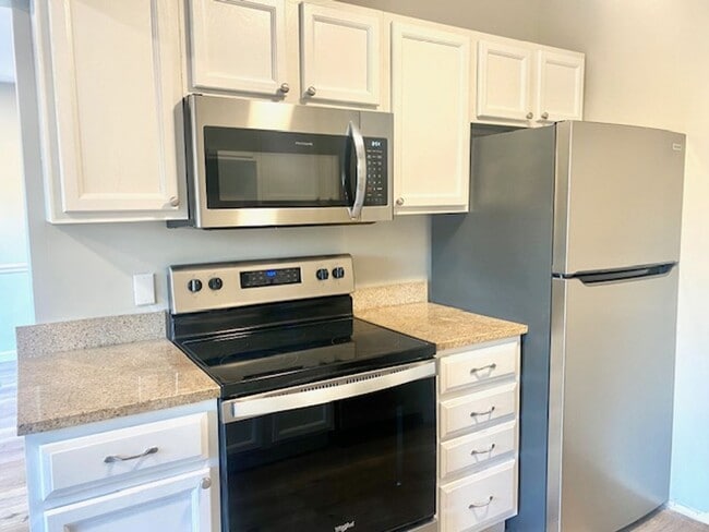 Floorplan - Linwood Towers