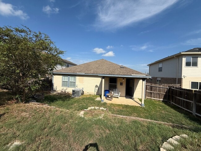 Building Photo - Oliver Ranch/off overlook Parkway