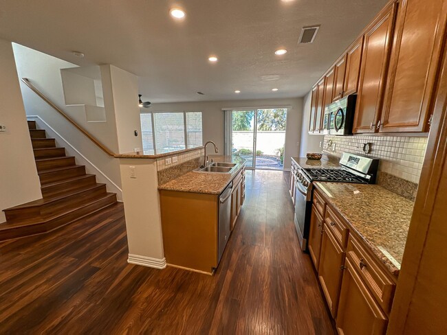 Building Photo - COMING SOON! Bella Ventana 3 Bedroom Home ...