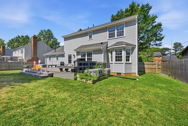 Building Photo - Carolanne Farms