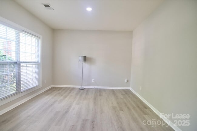 Building Photo - 14813 Provence Ln