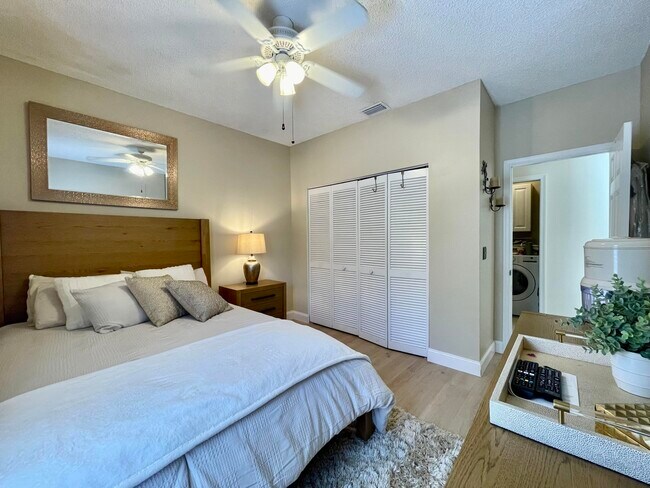 Building Photo - 202 Cypress Point Dr