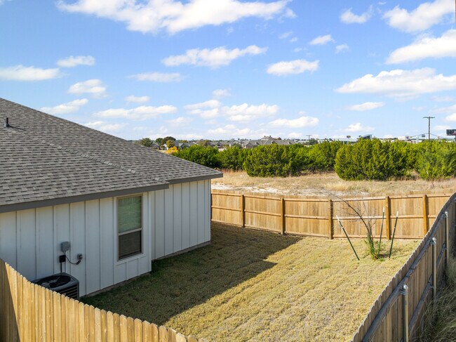 Building Photo - 3800 Pecan Creek Rd