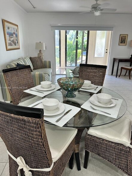 Building Photo - 4150 Jimmy Buffett Mem Hwy