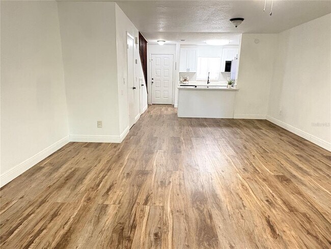 Building Photo - 4006 Cedar Limb Ct