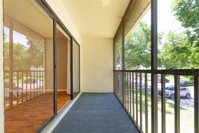 Building Photo - 3114 Lake Pine Way