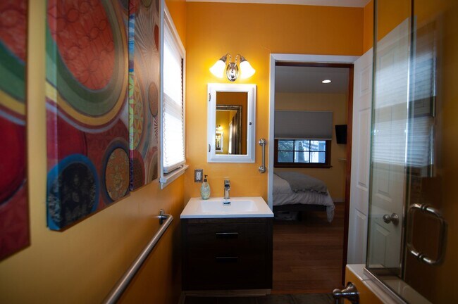 Building Photo - 4 Bedroom Pool Home for Rent in Woodland H...