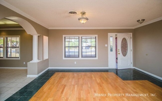 Building Photo - 5209 15th St