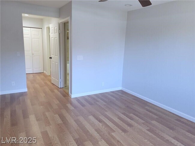 Building Photo - 3151 N Soaring Gulls Dr