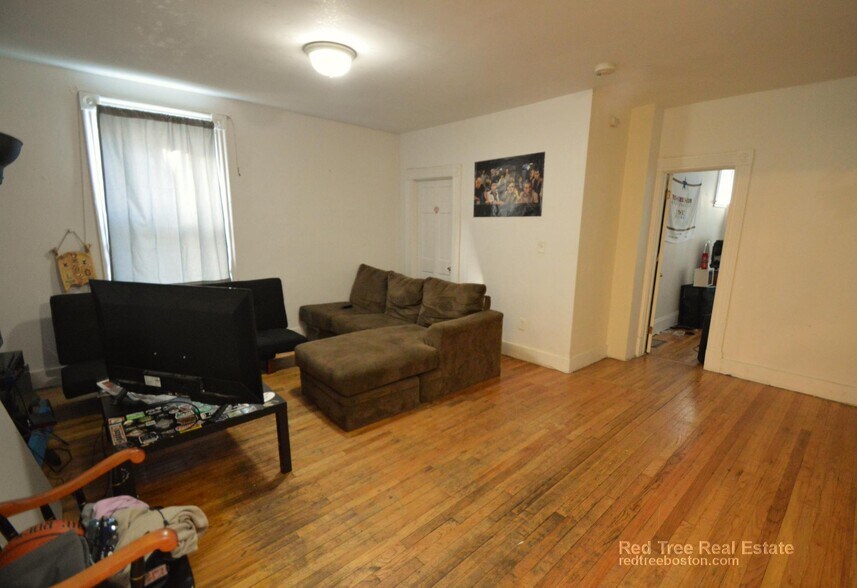 Building Photo - 23 Pratt St