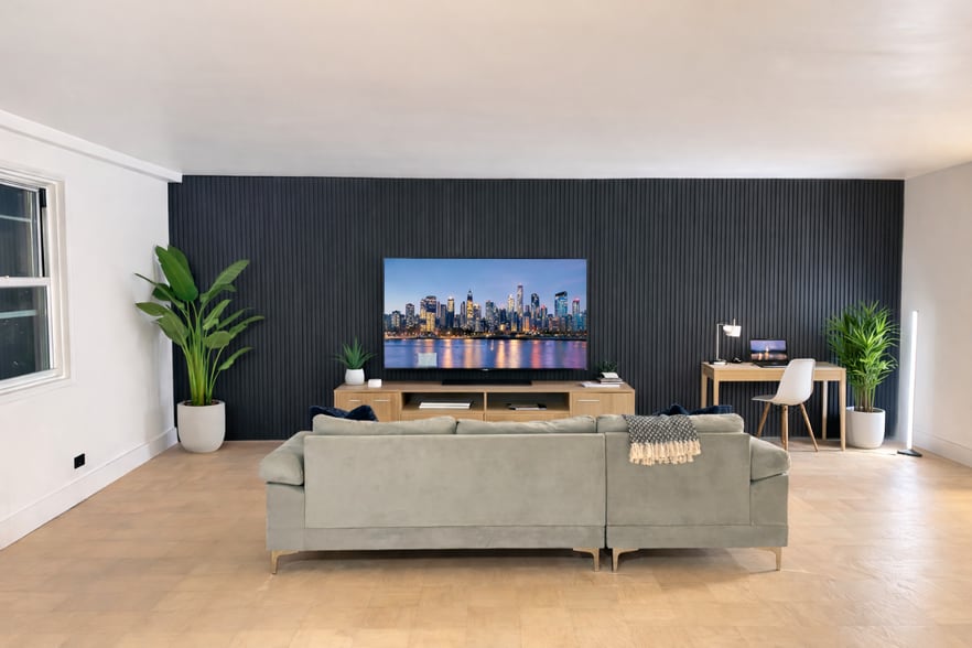 Building Photo - 39 E 39th St