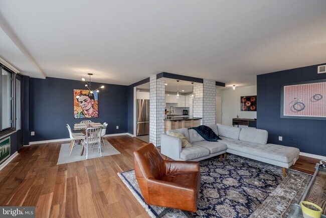 Building Photo - 5500 Holmes Run Pkwy