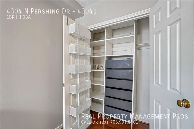 Building Photo - 4304 N Pershing Dr