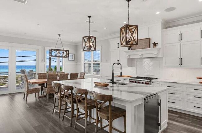 Building Photo - 157 S Arnold Rd