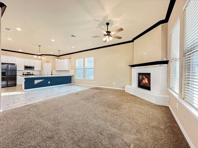 Building Photo - 1337 Masquerade Blvd