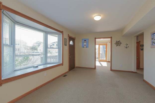 Building Photo - 100 Sheridan Square