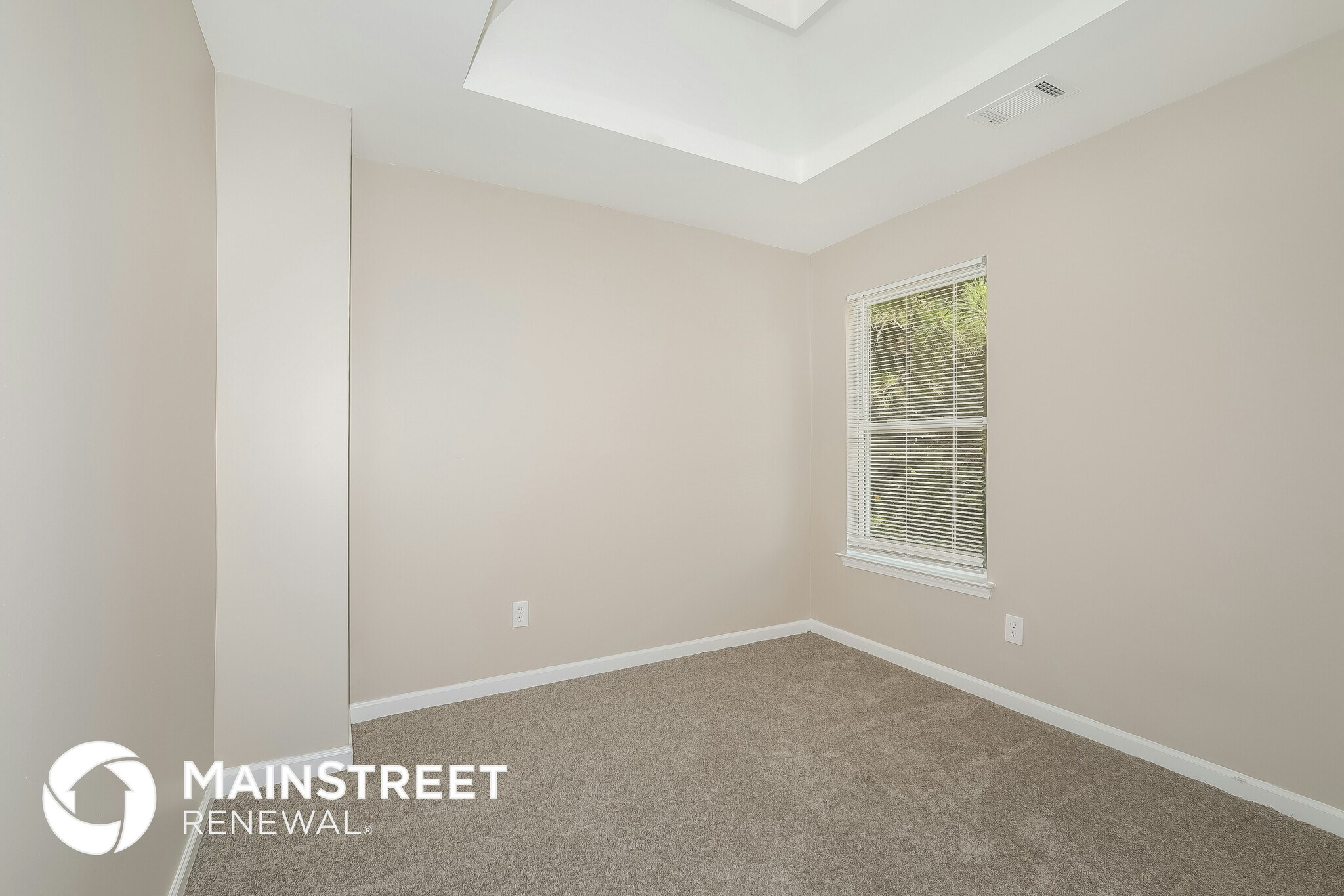 Building Photo - 4830 Tangerine Cir