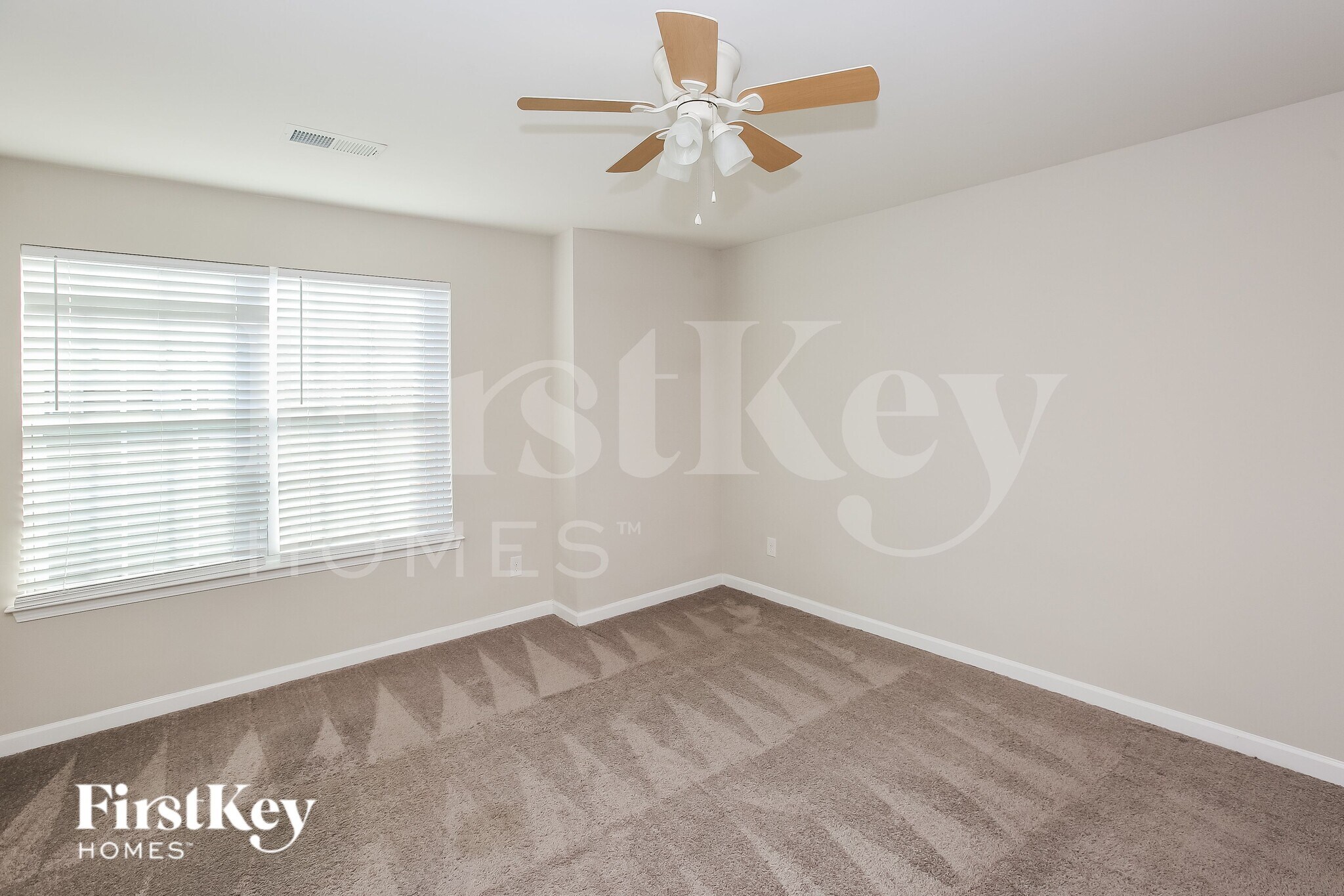 Building Photo - 1709 Savory Ln