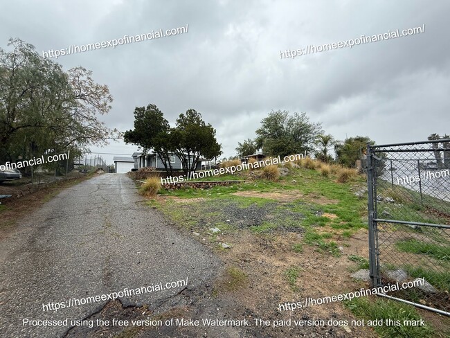 Building Photo - Big lot property in the city of Perris