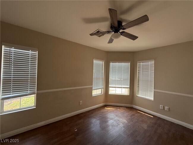 Building Photo - 6607 N Ruddock Dr
