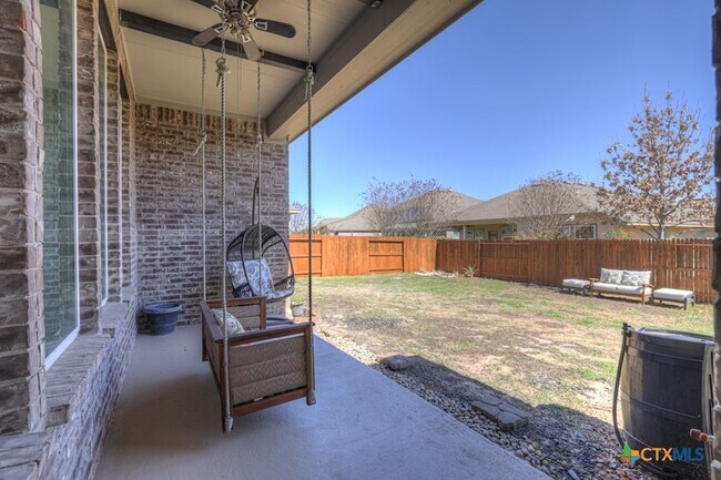 Building Photo - 382 Nightshade Trl