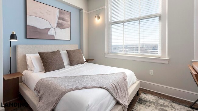 Building Photo - 187 N Church St