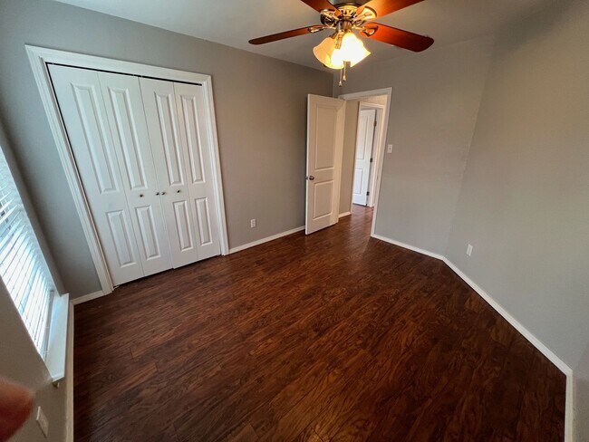 Building Photo - COMING SOON, JANUARY 10TH:  Beautifully Remodeled 3/2/2 Home, Generously updated Smart Home - For...