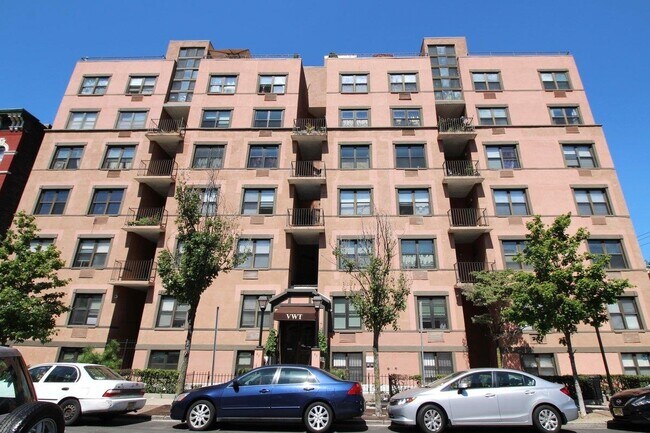 Building Photo - 43-49-49 Van Wagenen Ave