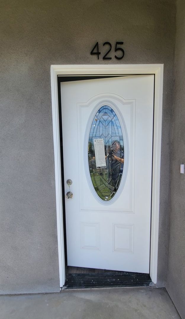 Building Photo - 129(425)