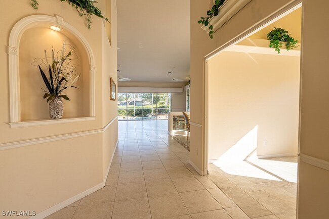 Building Photo - 9287 Coachhouse Ln