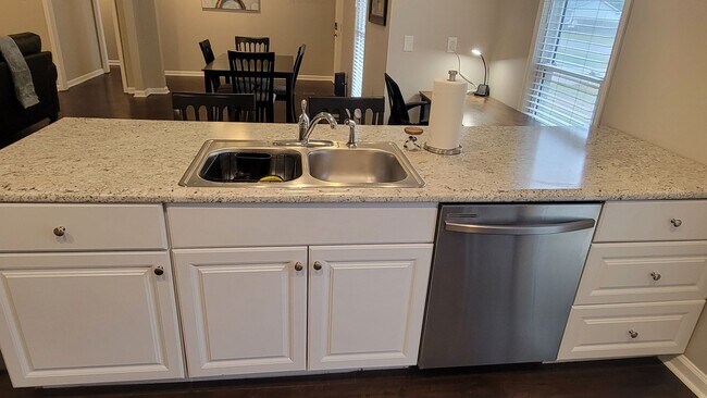 Building Photo - Northmeade Woods Subdivision