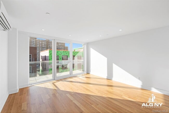 Building Photo - 1-83 Beach 101st St