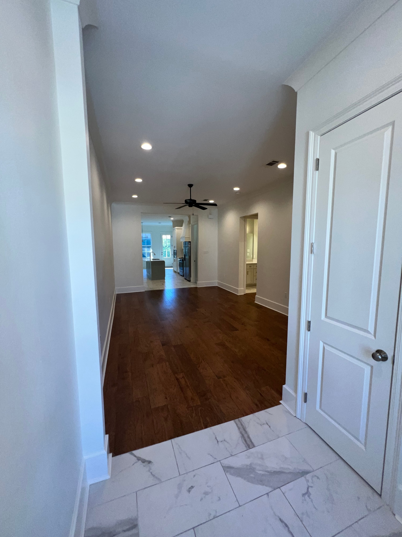 Entry-way into Kitchen - 324 Saint Thomas Ln