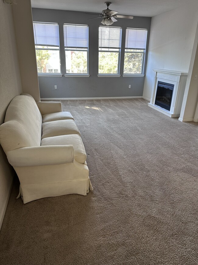 Building Photo - 8550 Touchton Rd