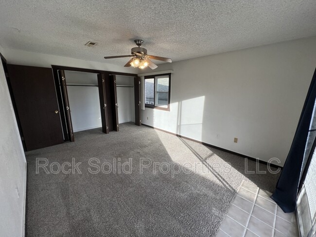 Building Photo - 3061 Reed Ave