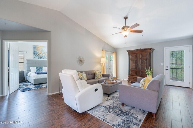 Building Photo - 8846 E Windrose Dr