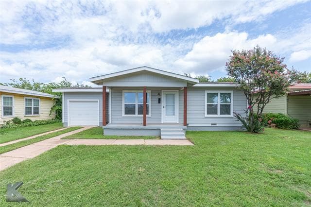 Primary Photo - 1041 S Crockett Dr