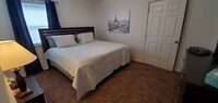 Building Photo - Short term furnished rental