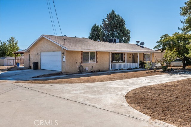Primary Photo - 9909 Redwood Ave