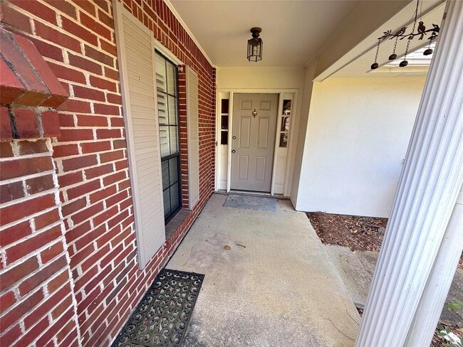 Building Photo - 3204 Gatsby Ln