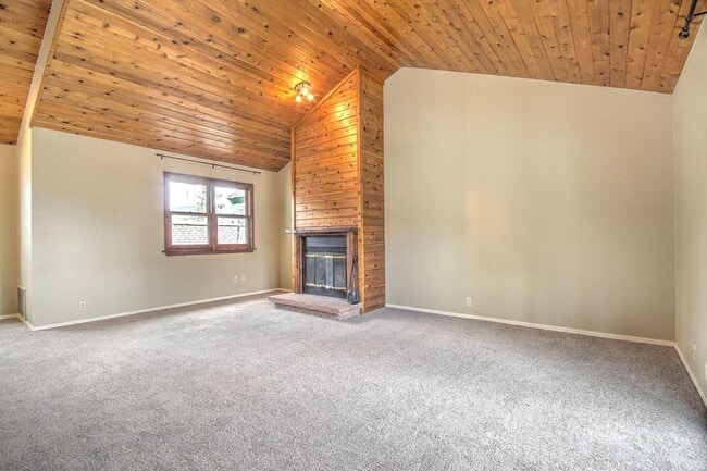 Building Photo - Breck Downtown Duplex.  Best location in all of Breck.  3 Bedroom.  GEAR GARAGE.