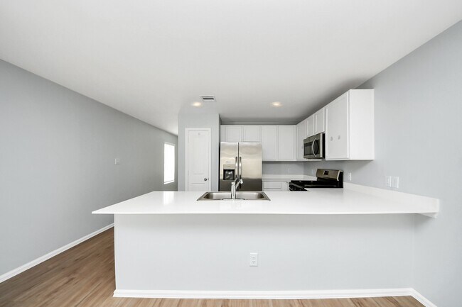 Building Photo - 9014 Estes Lks Dr