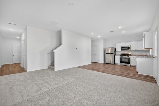 Building Photo - 18752 Lucas Michael Wy