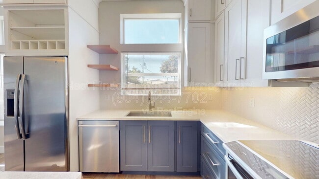 Building Photo - 114 Seminole Rd