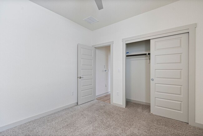 Building Photo - Beautiful 4 bedroom, 2 bathroom home in Pioneer Hill!!!