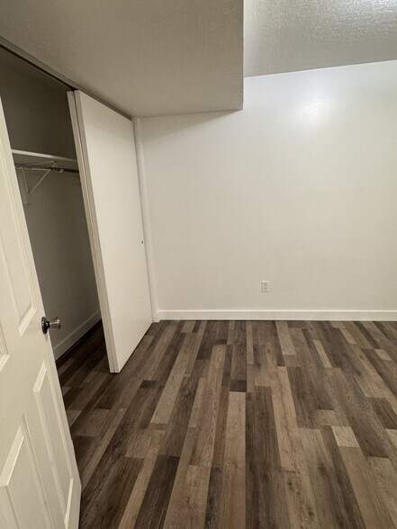 Building Photo - 1605 Franke Cir