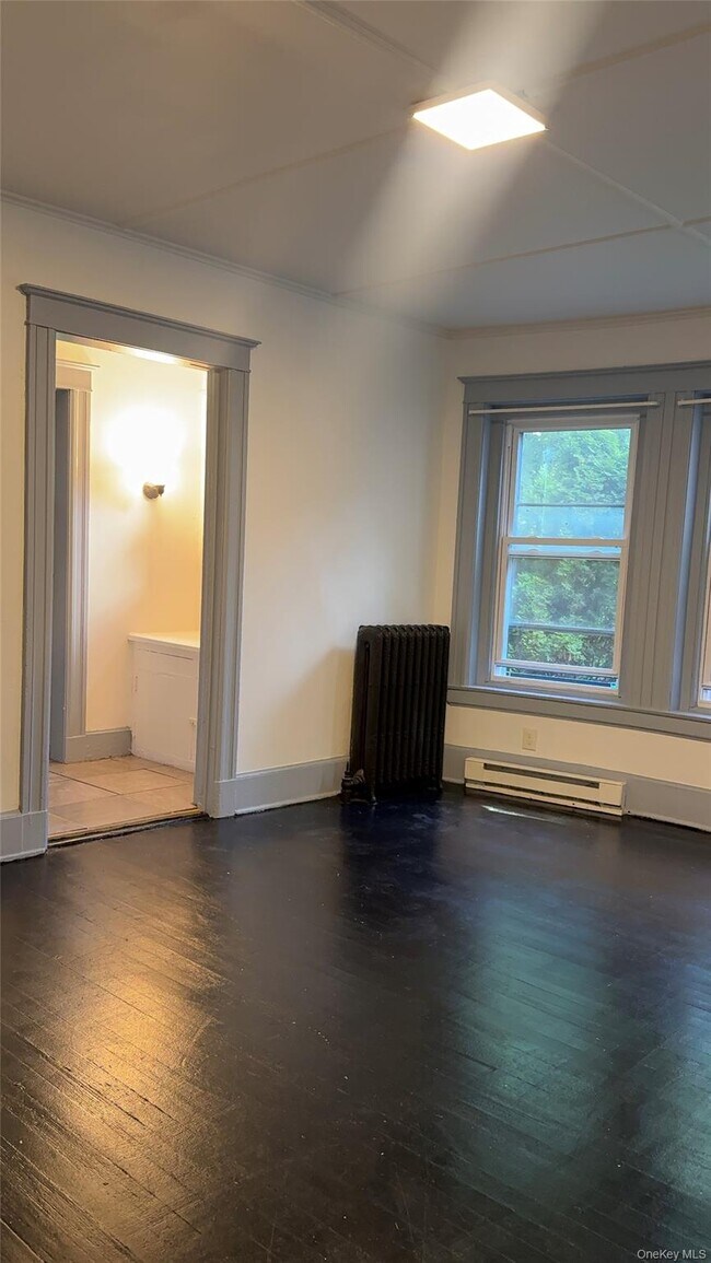 Building Photo - 76 S Hamilton St