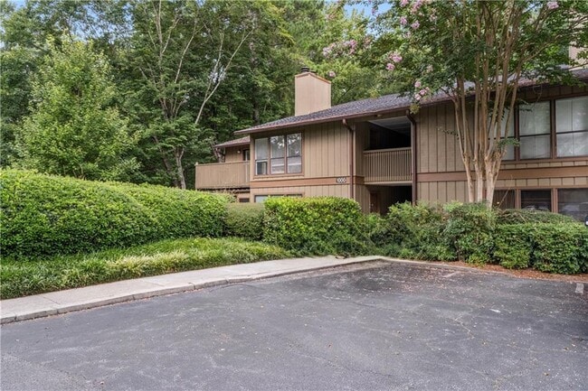 Building Photo - 1004 Dunbar Dr