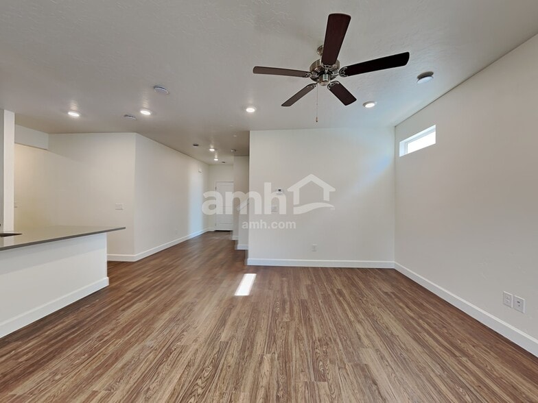 Building Photo - 5066 W White Ash Ct